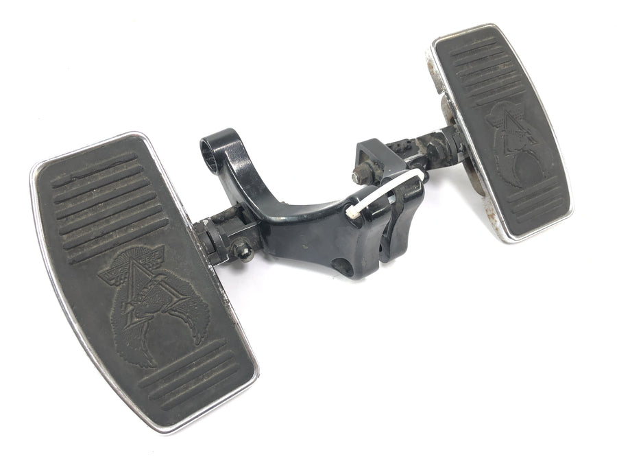 Kawasaki VN 1500 Classic VNT50D [2001] - Froßebretter Driver Foot Rest Holder på venstre og høyre