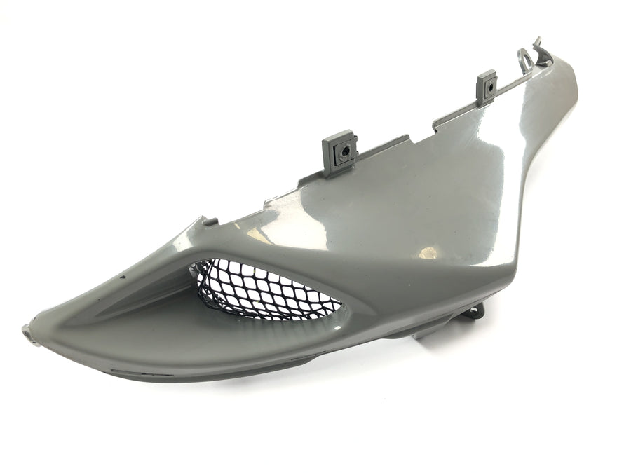 Suzuki GSX R 1000 WVB6 K6 [2006] - Høyre sidepanel luftkanal kåpeluftkanal