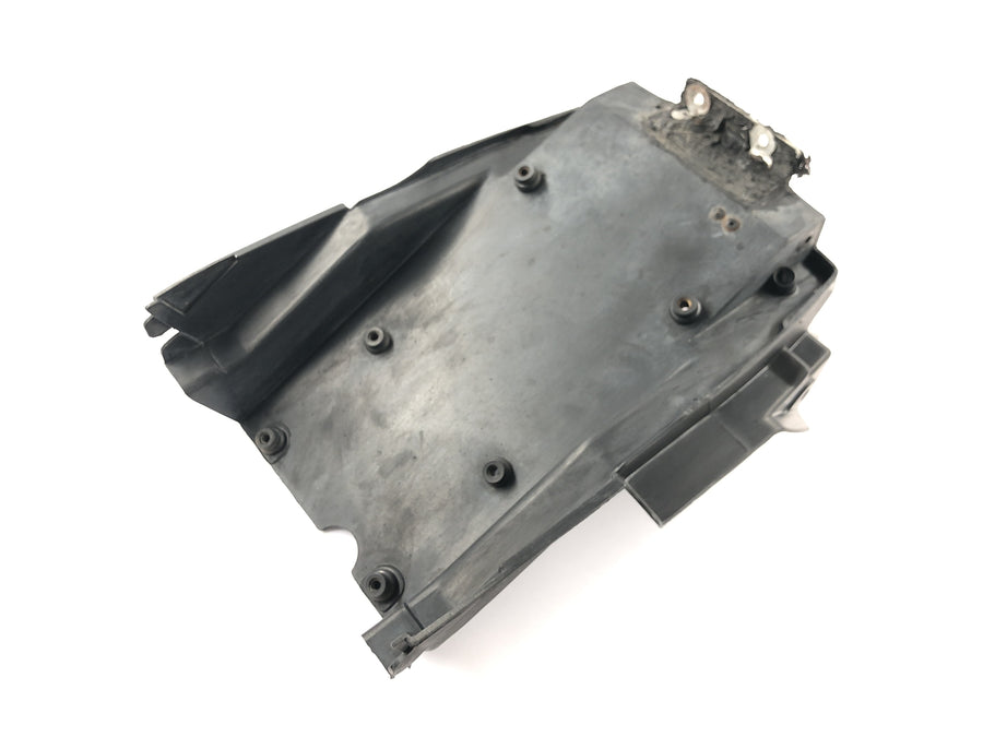 Kawasaki ZRX 1200 S ZRT20A [2001] - Innerpanel bak, nedre del, bakskjerm, baklysfeste
