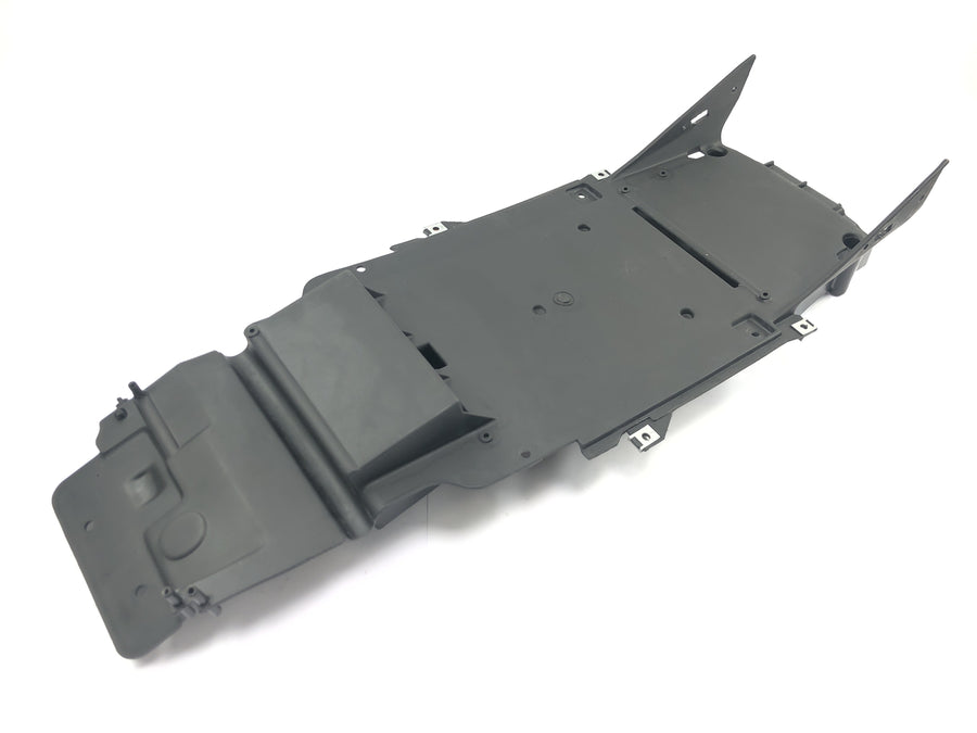 Aprilia Mille RSV 1000 ME [1999] - Bakre underkonstruksjon batteriboks nedre del holder bakramme