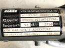 KTM 640 Adventure LC4 [2001] - ramme med papirer-5
