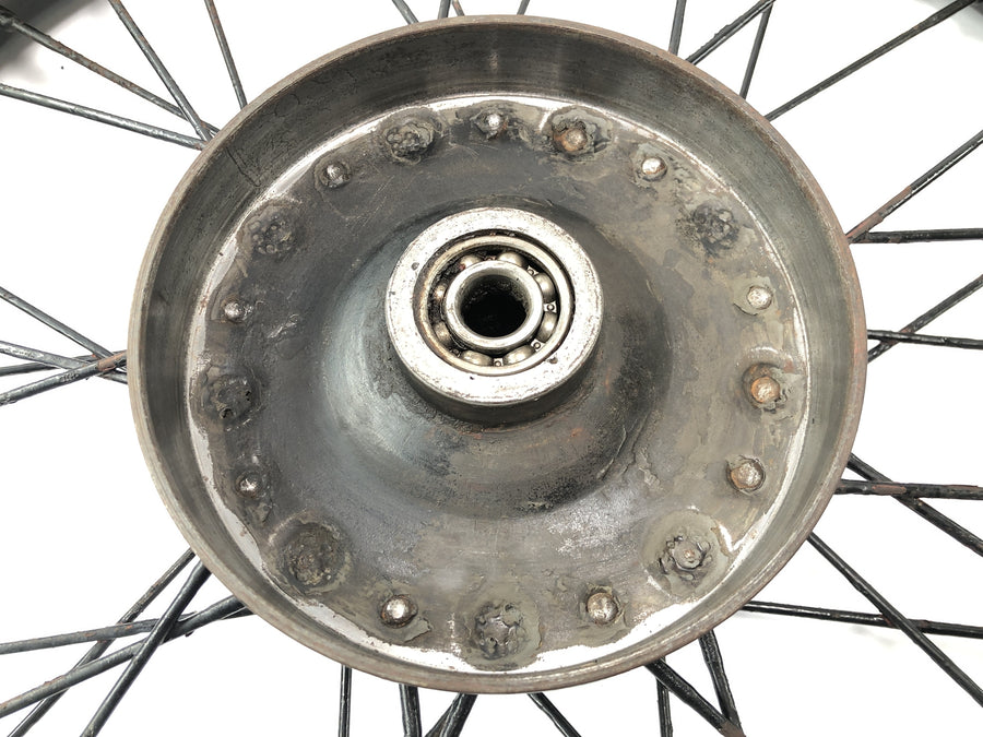 DKW NZ 250 [1938] - Forhjul med eiker og nav.