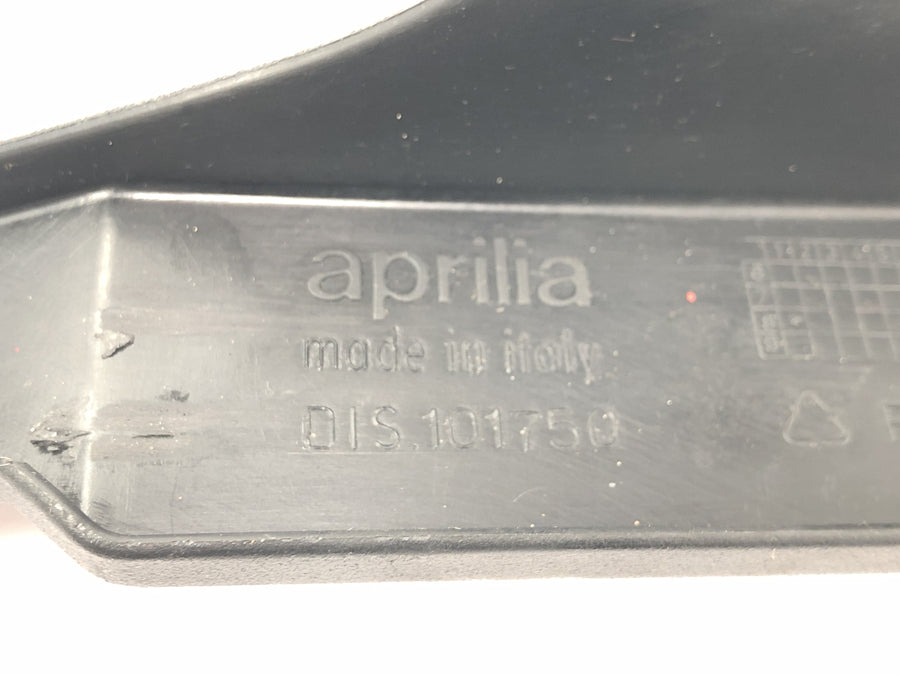 Aprilia Mille RSV 1000 ME [1999] - Kjedebeskytter bakre kjededeksel plast