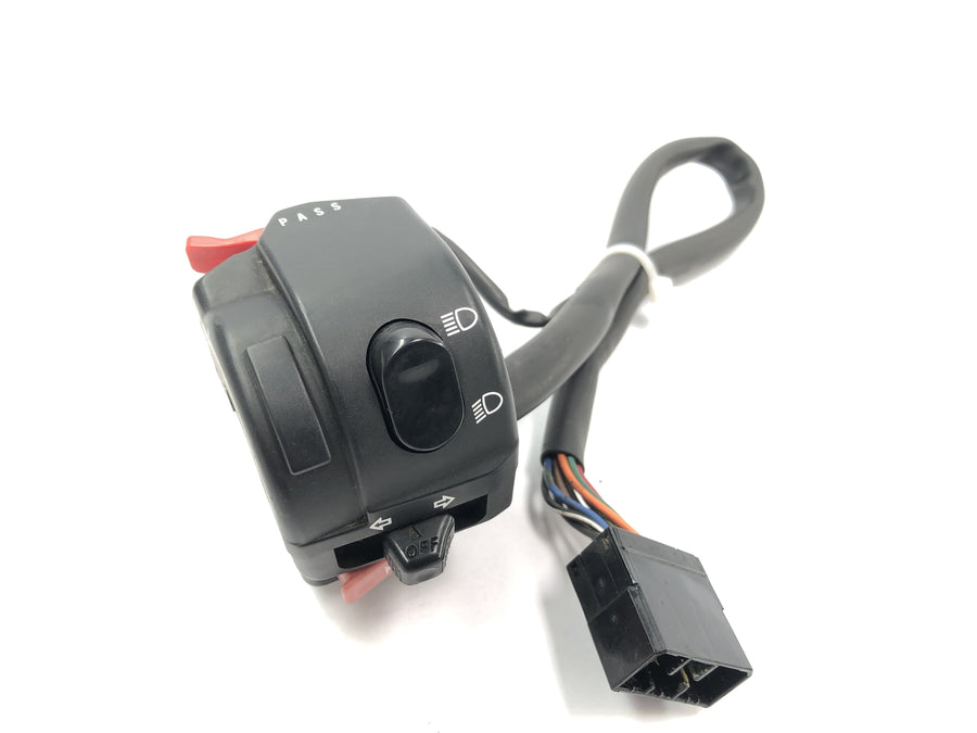 Triumph Street Triple R 675 D67LD [2010] - Styret Switch Styret Fittings Switch Unit Left