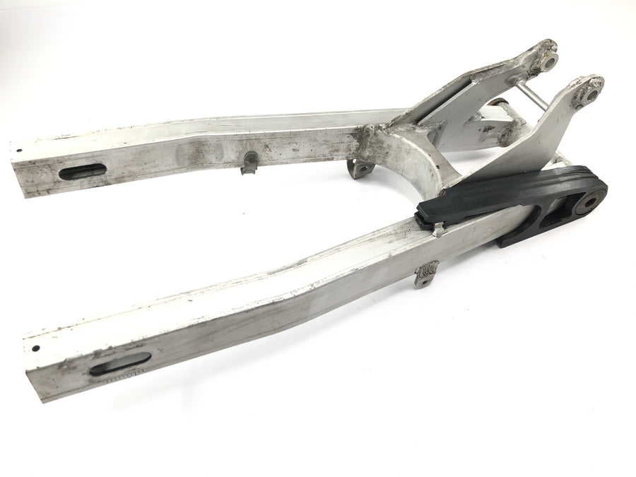 Suzuki RG 250 Gamma GJ21D [1987] - Bakre svingarm i aluminium