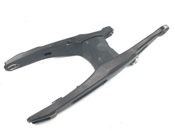 Yamaha MT 03 RM02 [2007] - Svingarm bakhjul svingarm bakhjulsguide - 0