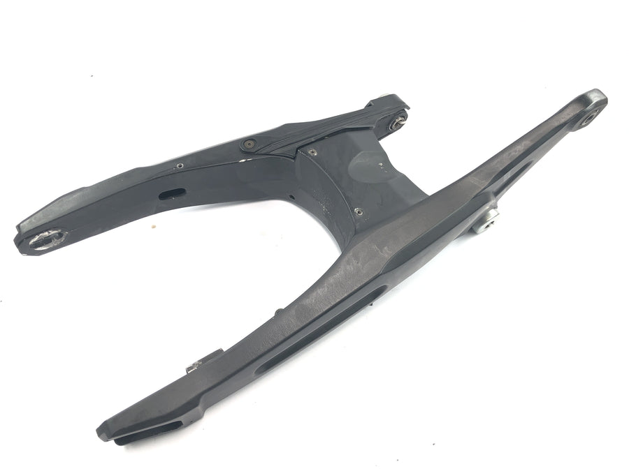 Yamaha MT 03 RM02 [2007] - Svingarm bakhjul svingarm bakhjulsguide