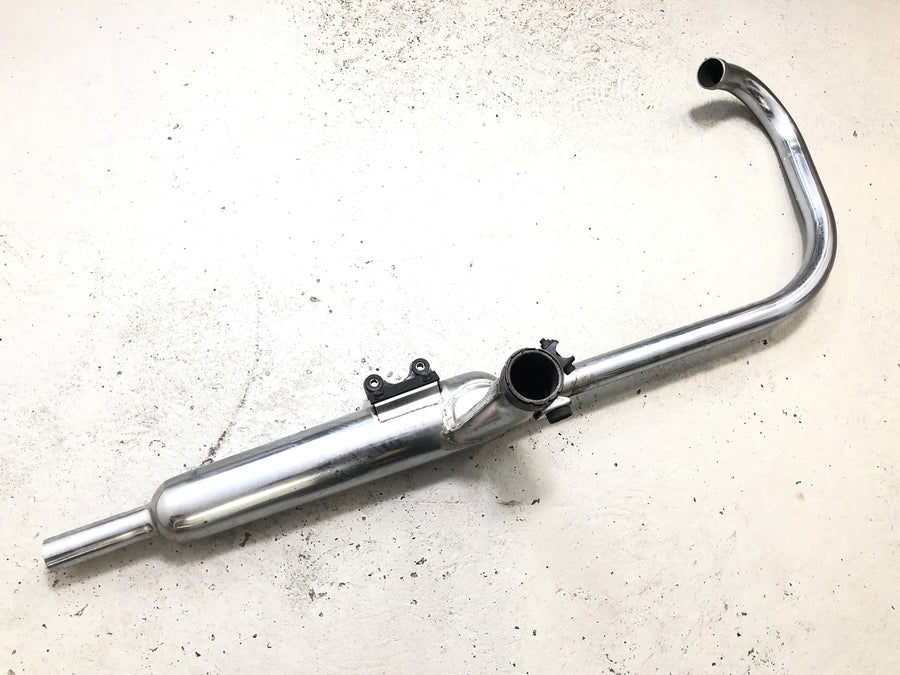 Kawasaki W 650 EJ650A [1999] - Eksosanlegg venstre, eksosmanifold, lyddemper
