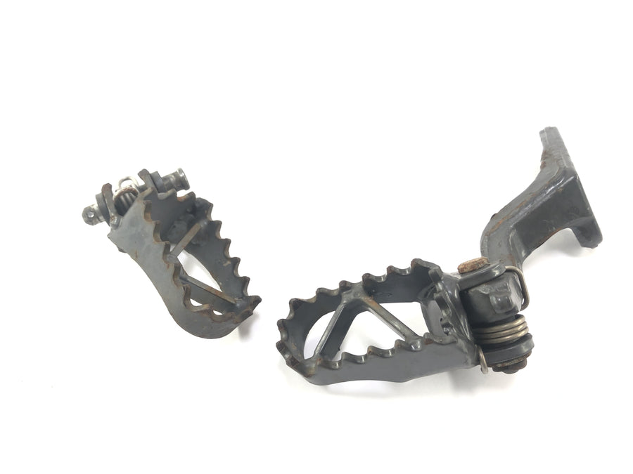 KTM 640 LC4 Adventure [2000] - FootRest Driver's FootRest Set