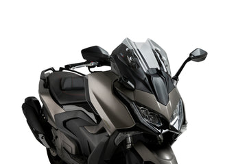 KYMCO AK 550 PREMIUM [2025] – Frontrute V-Tech Line Sport – Sterkt tonet
