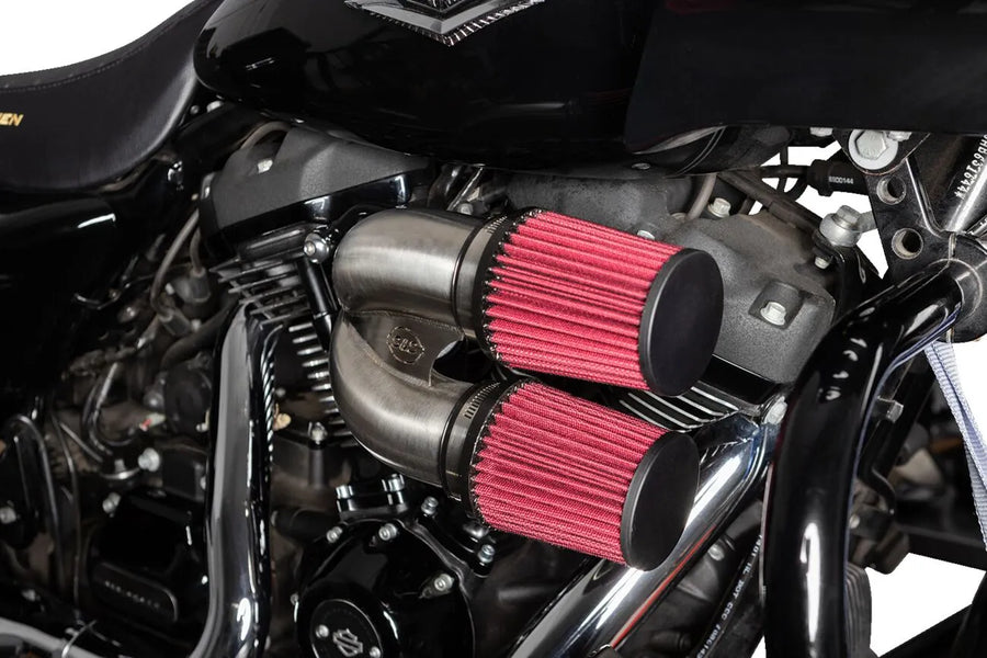 Harley-Davidson FXBB 1923 Softail Street Bob 117 [2025] - Tuned Induction Luftfilterkit – Oberfläche: Silber – Bild 5