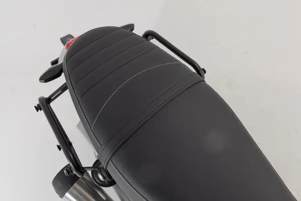 Triumph Speed Twin 1200 [2019-2024] - Legend Gear LC2 Seitentaschensystem Black Edition – Bild 6