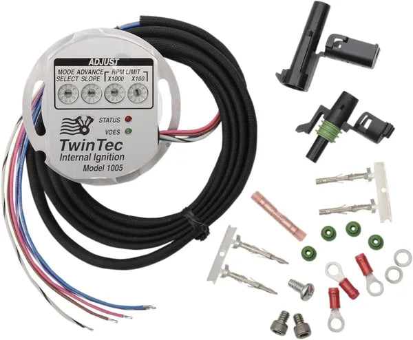 Daytona 900 [DAYTONA TWIN TEC LLC] – Internt tenningssystem