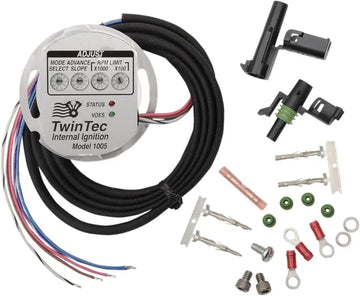 Daytona 900 [DAYTONA TWIN TEC LLC] – Internt tenningssystem