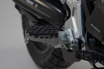 Aprilia Tuareg 660 [2022-2024] - ION fotstøttesett, versjon FRS.06.011.10200/S – bilde 2
