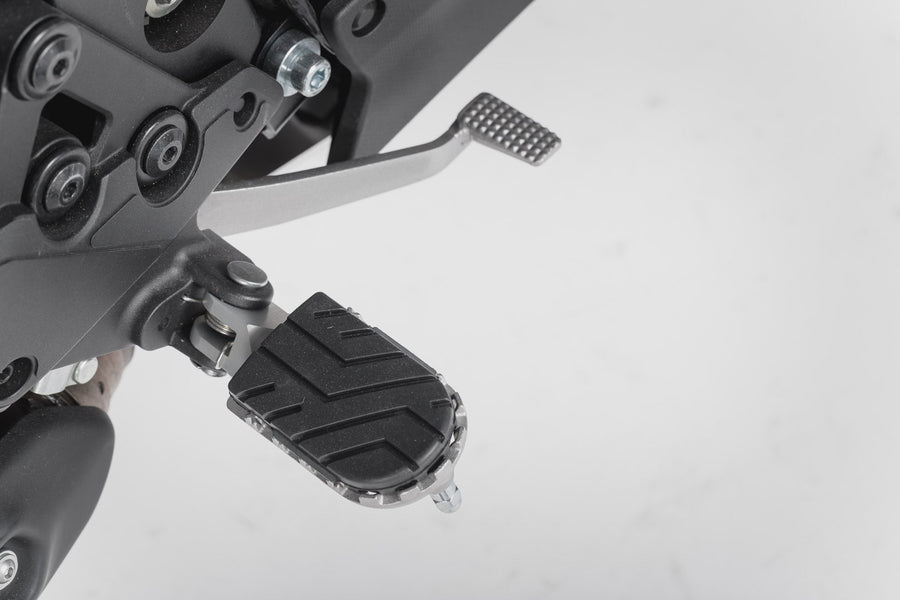 Kawasaki Versys 650 [2023] - ION Fußrasten-Kit – Bild 1