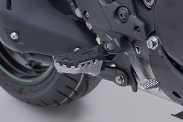 Kawasaki Versys 1100 [2025-2026] - ION fotstøttesett sølv – bilde 2