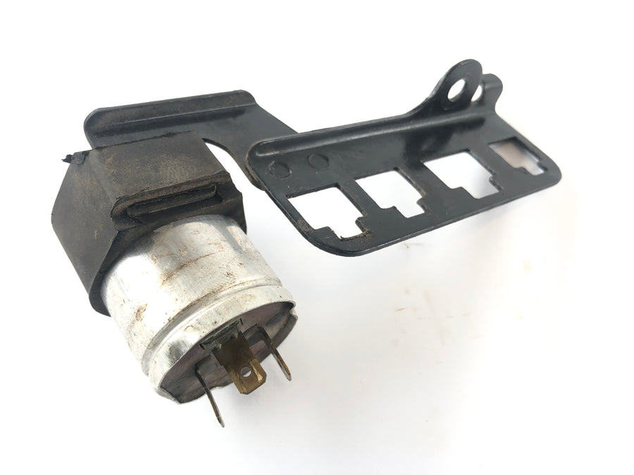 Honda CB 900 F SC01 [1981] - Aggregate Holder med Blinkrelais