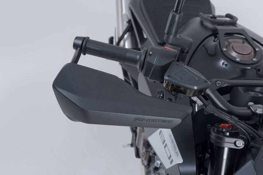 Husqvarna Svartpilen 801 [2024] - Sport håndbeskyttersett – bilde 8