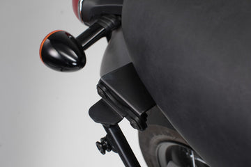 Triumph Bonneville 900 T 100 [2022-2026] - Adapter for SLC/V-LOC sideholder høyre – bilde 1