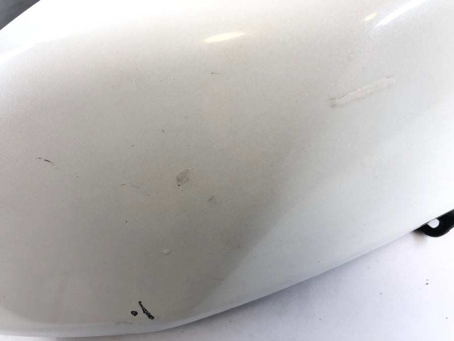 Moto Guzzi Stelvio 1200 8V [2011] - Staufach kledning foran til høyre med klaff