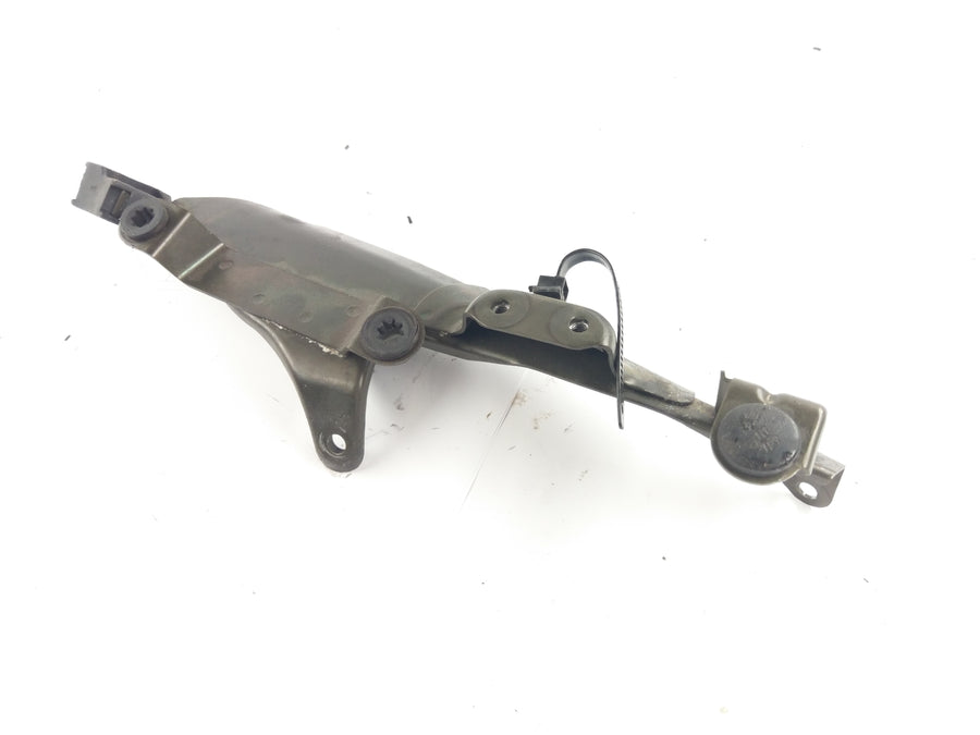 Suzuki inntrenger 1500 VL [2000] - Aggregate Holder