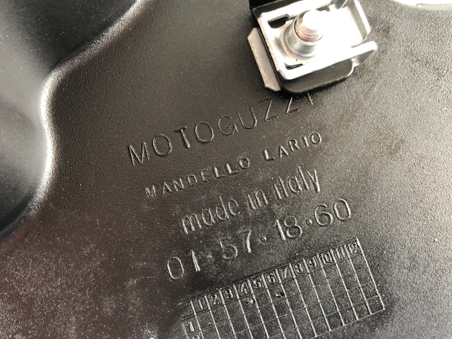 Moto Guzzi V11 [2001] - Preikestolen kledning under nedre talerstolkledning under nedre gaffel