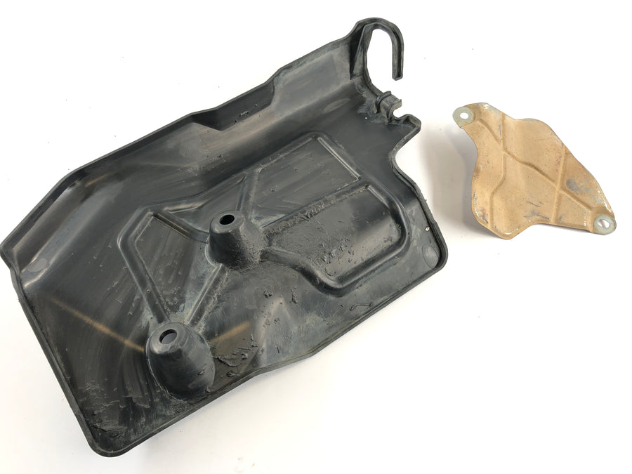 Yamaha Grizzly 660 AM03W [2003] - Cover Cover Cladding med varmebeskyttelse til høyre