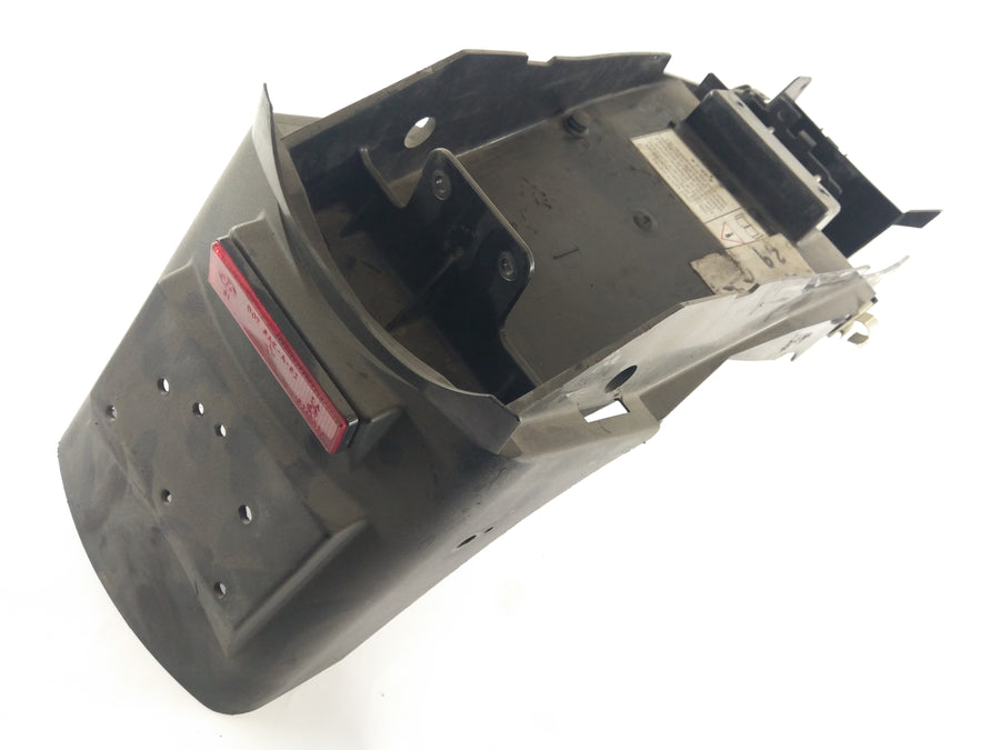 Triumph Sprint 955i RS T695 [2000] - Bakre avtar sprutbeskyttelse