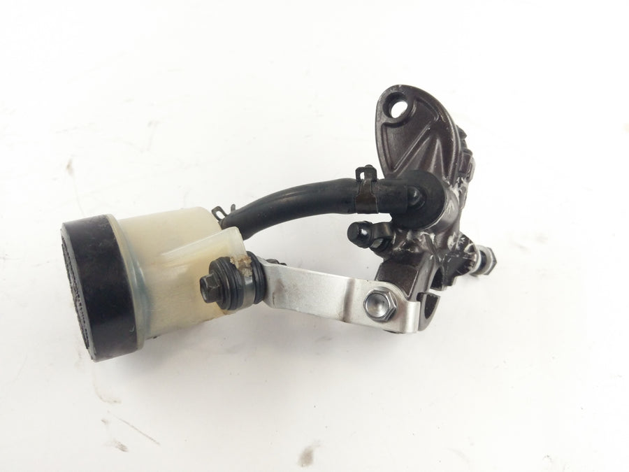 Honda CBR 1000 RR SC57 [2004] - Clutch pumpe detaljert visning