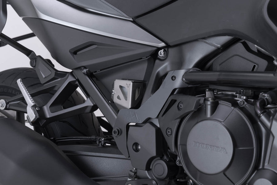 Honda NT 1100 [2022-2025] - Beskyttelse av bremsevæskebeholder - bilde 5