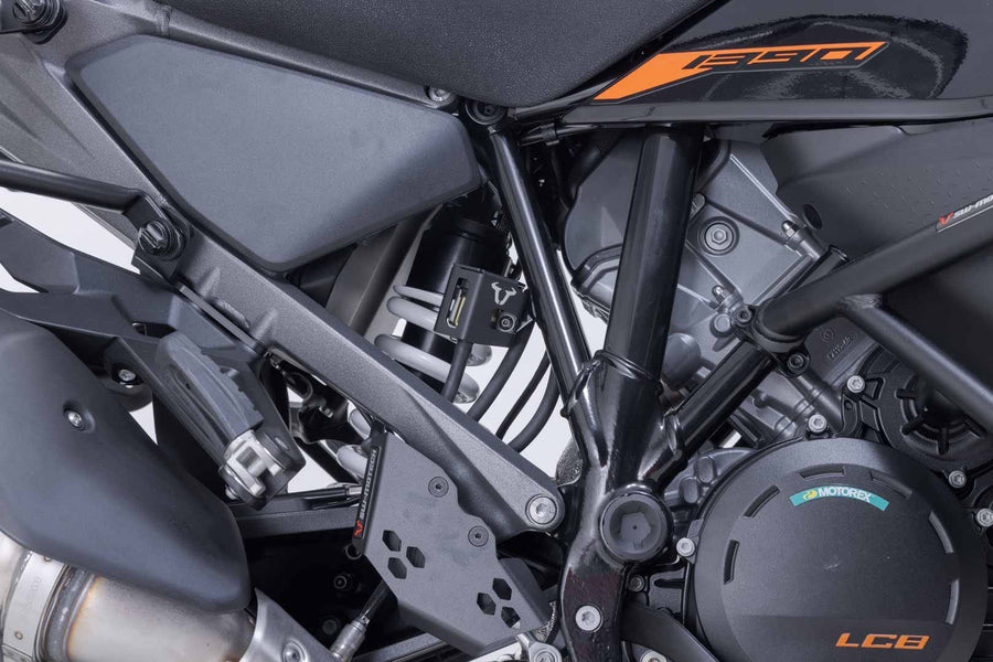 BMW F 650 GS (800 CC) Twin [2008-2012] - Beskyttelse av bremsevæskebeholder – bilde 2