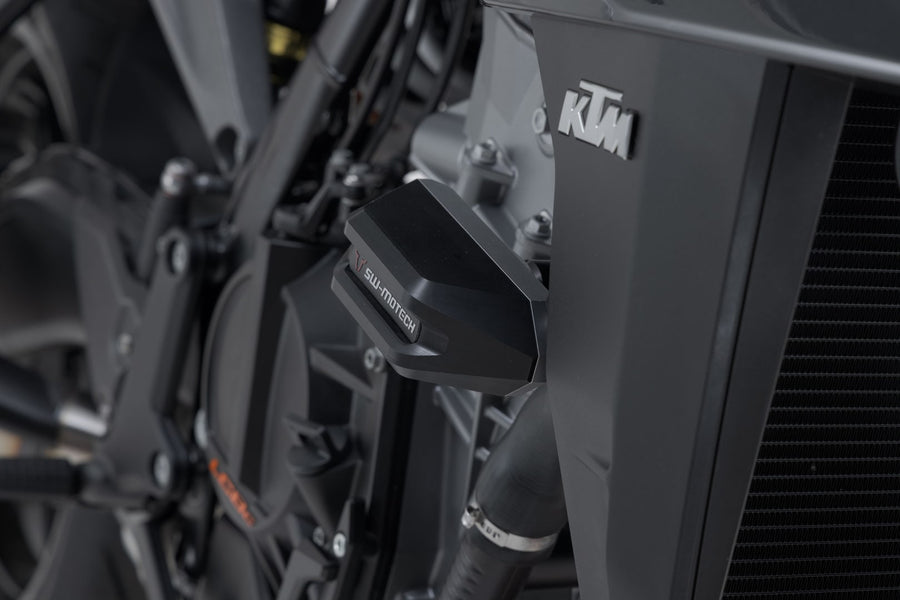 KTM 990 Duke R [2025-2026] - Crash pad kit for rammemontering - bilde 2