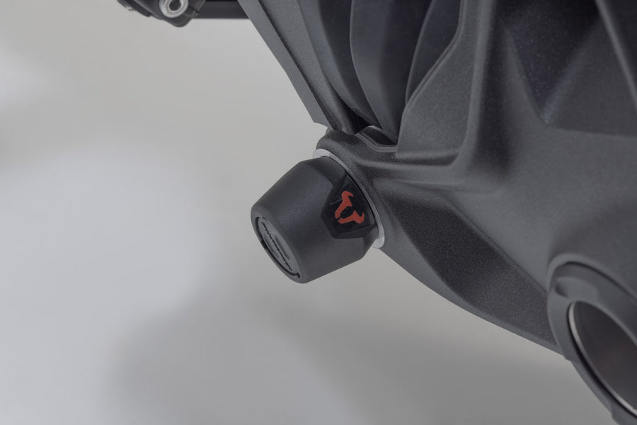 BMW R 12 nineT [2024-2026] - Crash pad kit for bakaksel – bilde 4