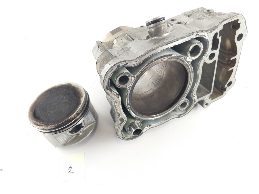 Honda Africa Twin XRV 650 RD03 [1989] - Sylinder med stempel