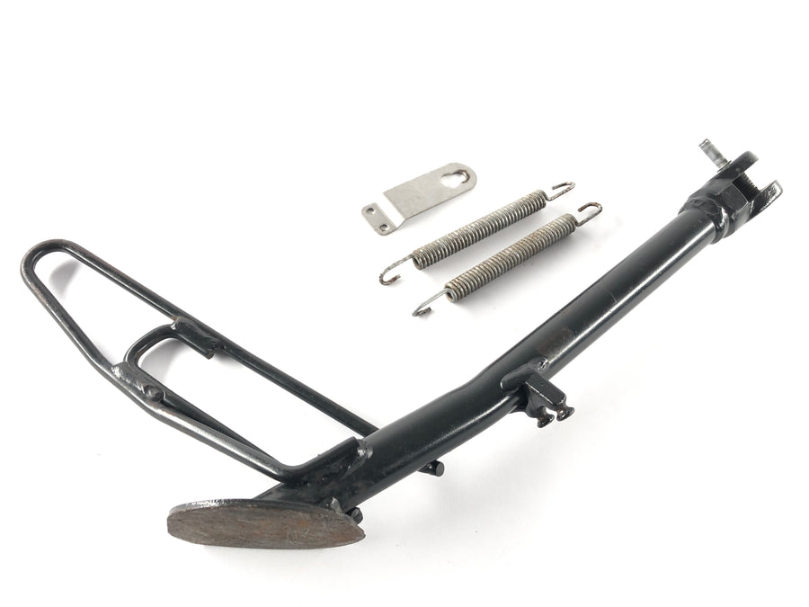 BMW F 650 CS Scarver [2001] - Stand Side står med våren