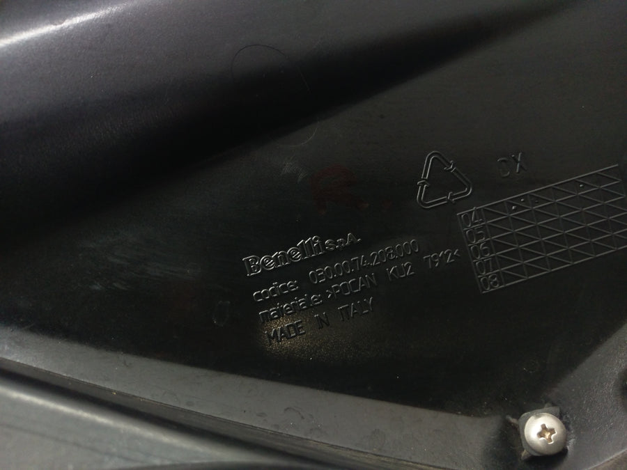 Benelli TNT 1130 Sport [2002] - Tank cover på høyre tankkledning