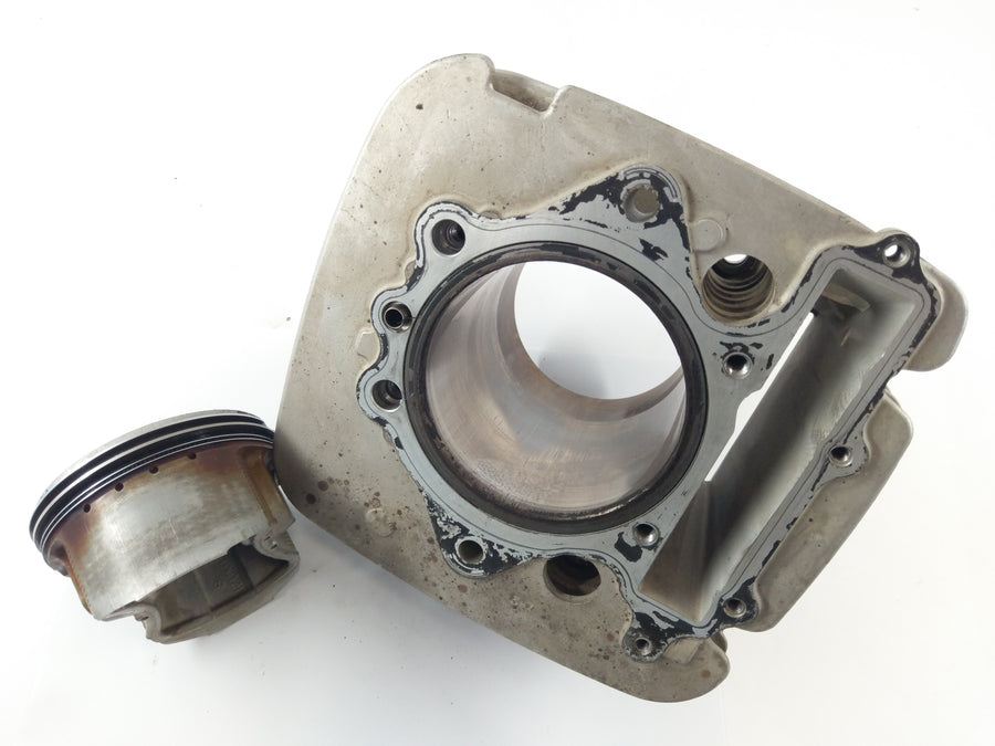 Yamaha TT 600 Re DJ01 [2006] - Sylinder med stempler
