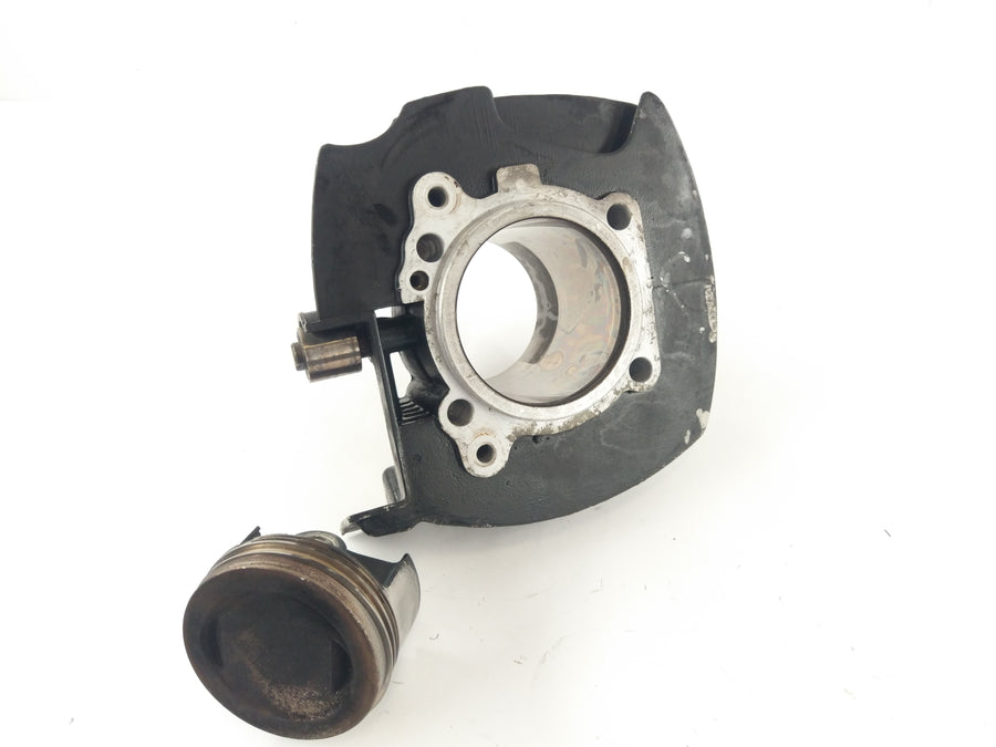 Ducati Monster 600 M600 [1994] - Sylinder med stempler